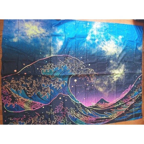 The Great Wave Black Light Poster Cloth Wall Hanging Tapestry Banner 60 X 80" - Picture 1 of 8